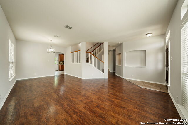 Image 15 of 34 For 26131 Meadowlark Bay