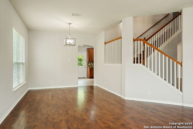 Image 16 of 34 For 26131 Meadowlark Bay