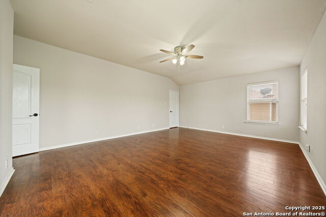 Image 20 of 34 For 26131 Meadowlark Bay