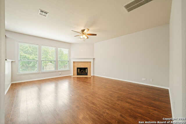 Image 5 of 34 For 26131 Meadowlark Bay