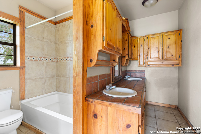 Listing photo id 15 for 870 County Road 761