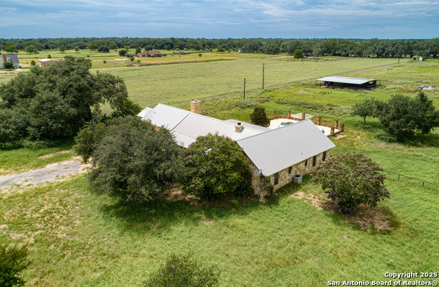 Listing photo id 27 for 870 County Road 761
