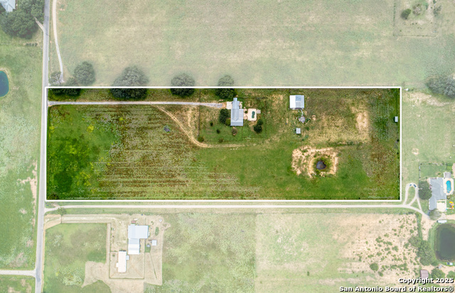 Listing photo id 28 for 870 County Road 761