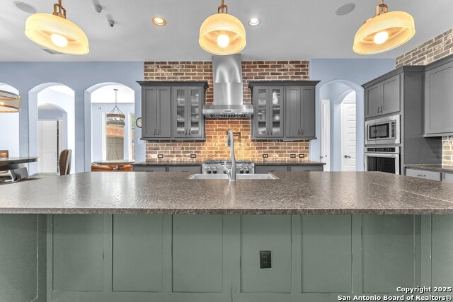 Image 14 of 50 For 26214 Tawny Way