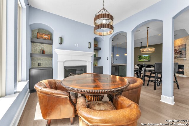 Image 19 of 50 For 26214 Tawny Way