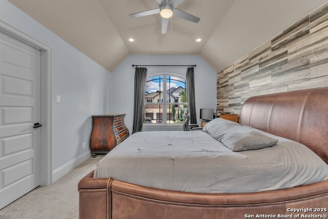 Image 37 of 50 For 26214 Tawny Way