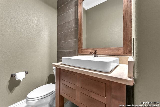 Image 45 of 50 For 26214 Tawny Way