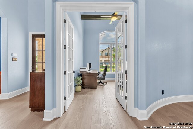 Image 9 of 50 For 26214 Tawny Way