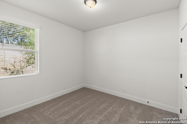 Image 25 of 28 For 20675 Huebner Rd Unit 523