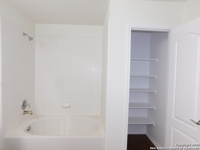 Image 25 of 32 For 4302 Crystal Bay