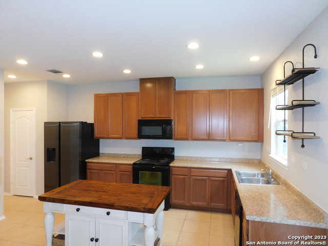 Image 6 of 32 For 4302 Crystal Bay