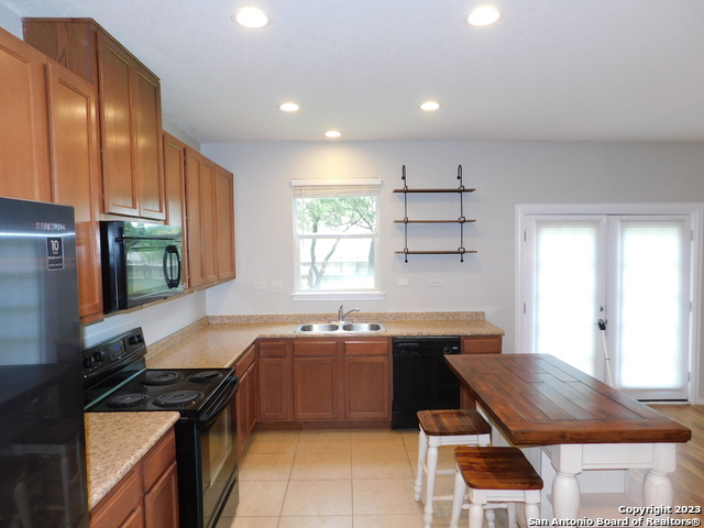 Image 7 of 32 For 4302 Crystal Bay