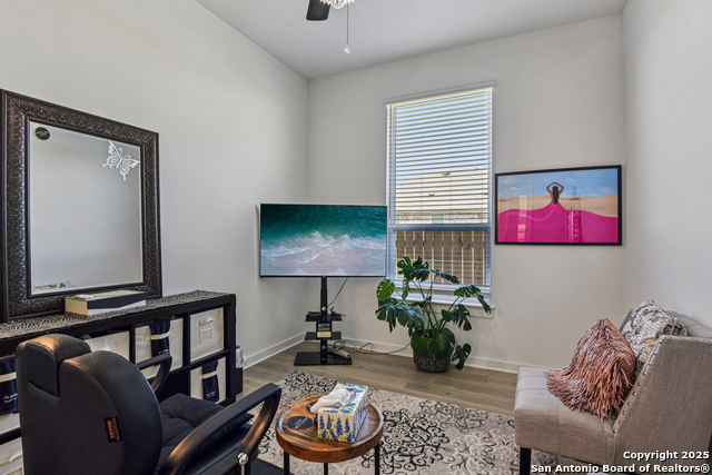 Image 14 of 39 For 2848 Maximilian Ln