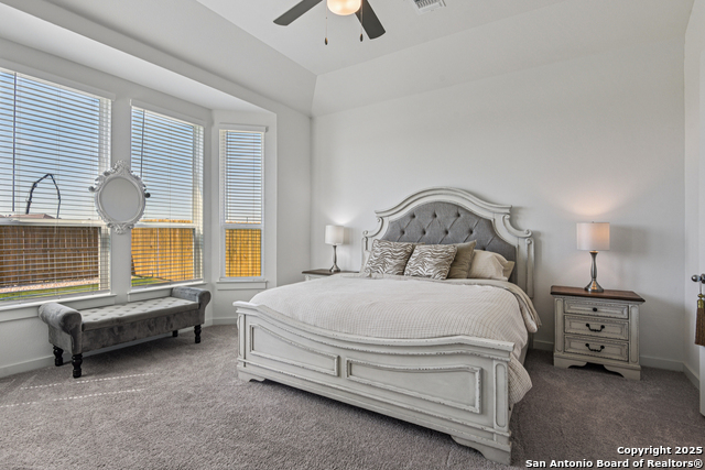 Image 15 of 39 For 2848 Maximilian Ln