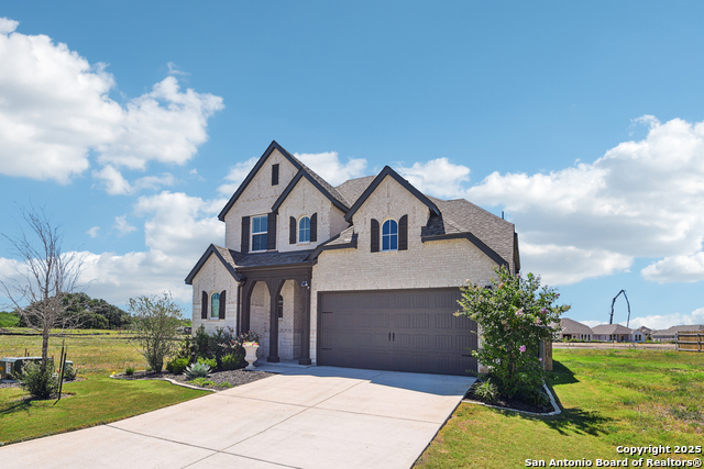 Image 2 of 39 For 2848 Maximilian Ln