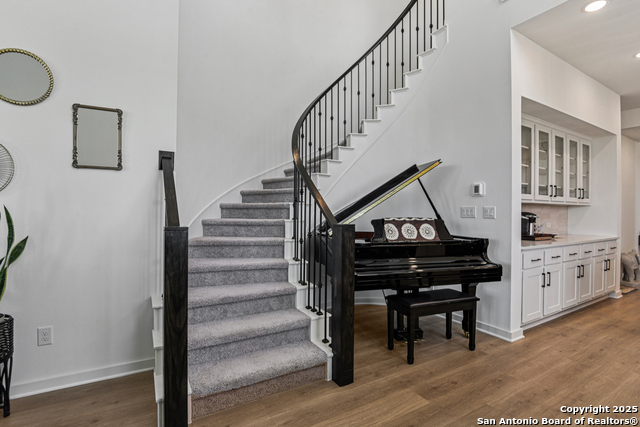 Image 23 of 39 For 2848 Maximilian Ln