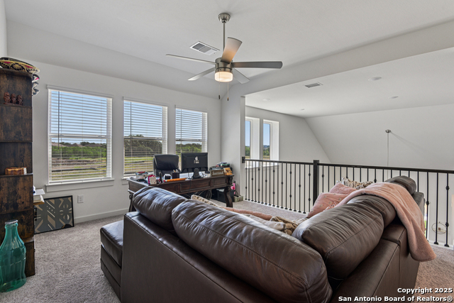 Image 24 of 39 For 2848 Maximilian Ln