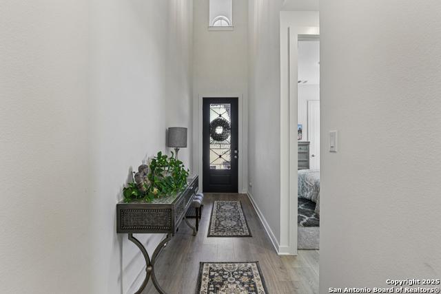 Image 3 of 39 For 2848 Maximilian Ln