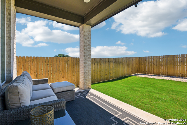 Image 36 of 39 For 2848 Maximilian Ln