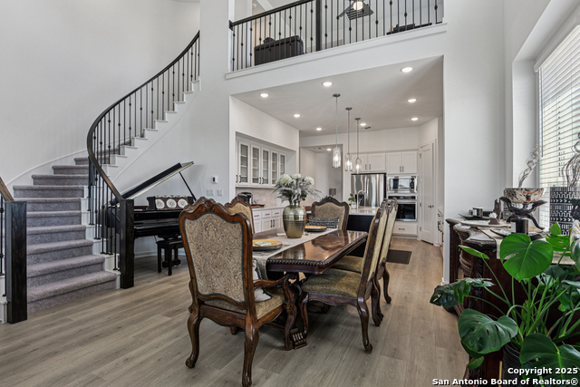 Image 9 of 39 For 2848 Maximilian Ln