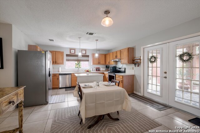 Image 14 of 32 For 25031 Granite Path