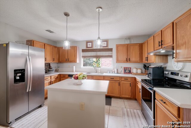 Image 16 of 32 For 25031 Granite Path