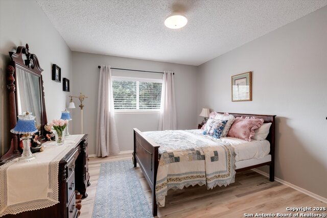 Image 27 of 32 For 25031 Granite Path