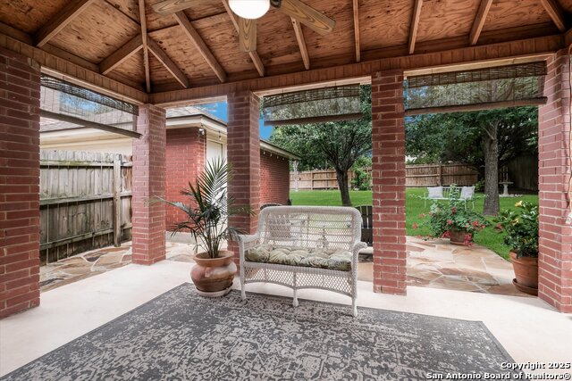 Image 28 of 32 For 25031 Granite Path