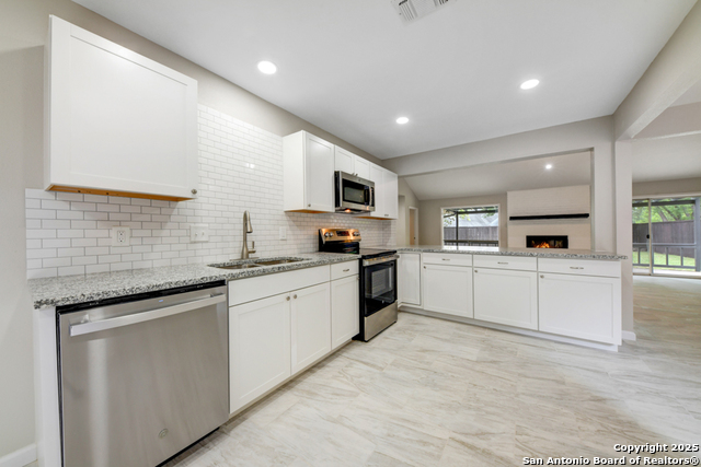 Image 10 of 36 For 627 Summerwood