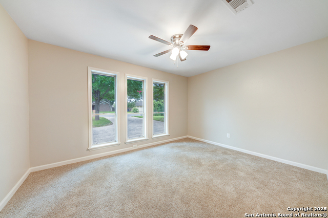 Image 19 of 36 For 627 Summerwood