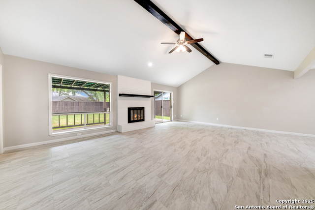 Image 4 of 36 For 627 Summerwood
