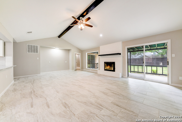 Image 7 of 36 For 627 Summerwood