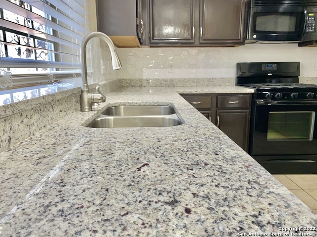 Image 10 of 38 For 11619 Milestone