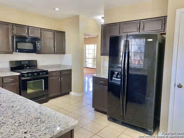 Image 13 of 38 For 11619 Milestone