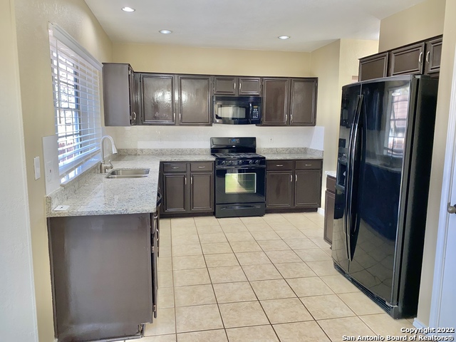 Image 5 of 38 For 11619 Milestone