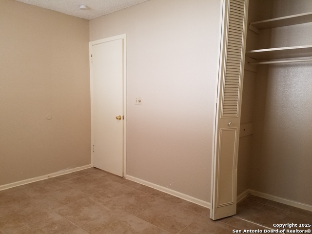 Image 24 of 30 For 7215 Glen Heights