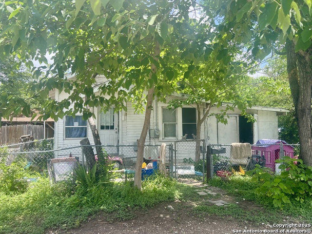 Details for 214 Palmetto N, San Antonio, TX 78202