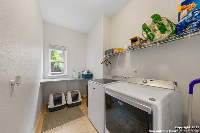 Image 23 of 42 For 28914 Diana Falls