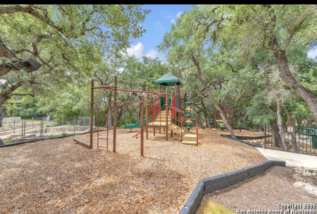 Image 38 of 42 For 28914 Diana Falls