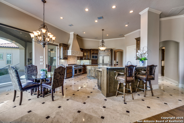 Image 18 of 44 For 11503 Toponga