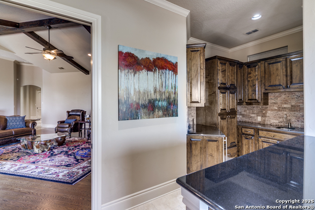 Image 20 of 44 For 11503 Toponga