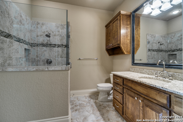 Image 28 of 44 For 11503 Toponga