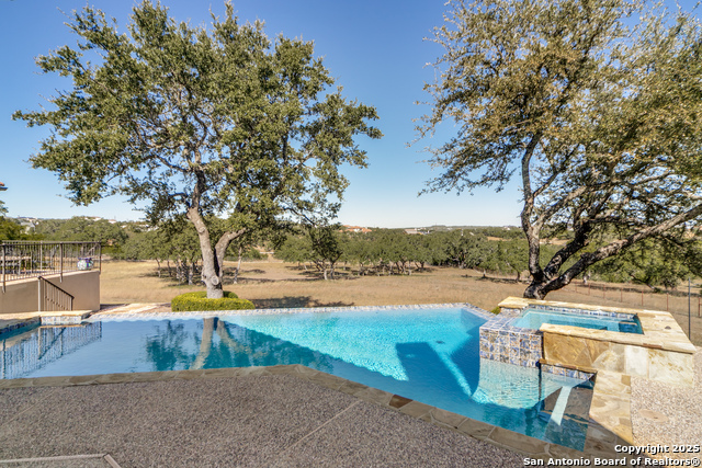 Image 38 of 44 For 11503 Toponga