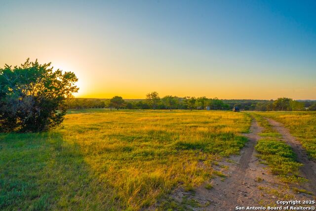 Image 14 of 29 For 327 Waring Welfare Road