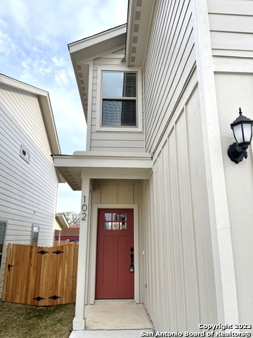 Listing photo id 21 for 10314 Lynwood Branch