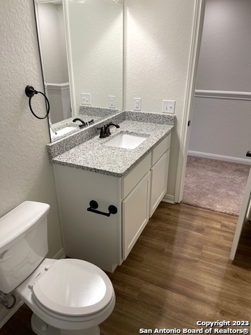 Listing photo id 36 for 10314 Lynwood Branch