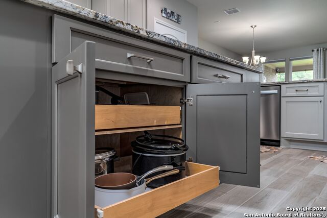 Image 12 of 52 For 12810 Thornbrooke