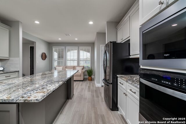 Image 13 of 52 For 12810 Thornbrooke