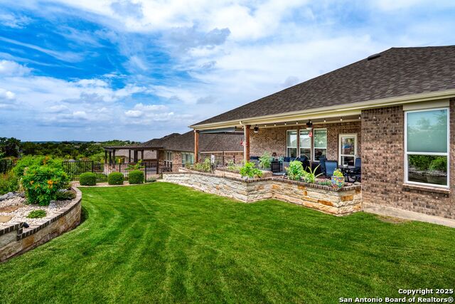 Image 42 of 52 For 12810 Thornbrooke