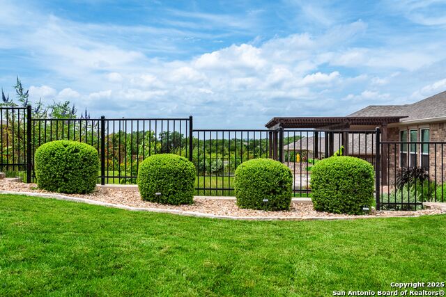Image 50 of 52 For 12810 Thornbrooke